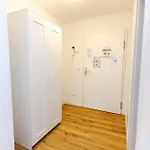 Fullhouse Premium R31 Apartment