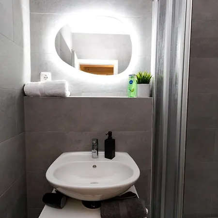 Fullhouse Premium R31 *