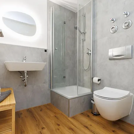 Fullhouse Premium R31 *